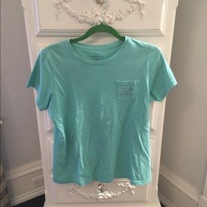 Vineyard Vines Women’s T shirt size M
